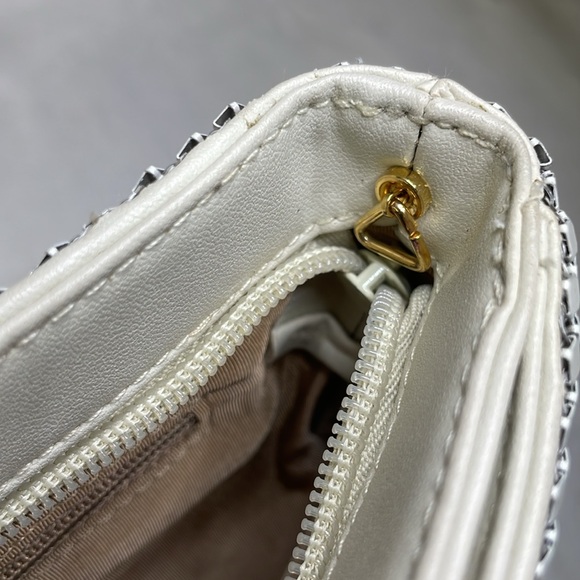 🪸 Vintage Whiting & Davis White Metal Mesh Clutch - Picture 8 of 12